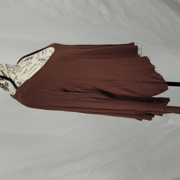 {We the free} p + s Long sleeve grunge look "destroyed" top - Picture 2 of 6